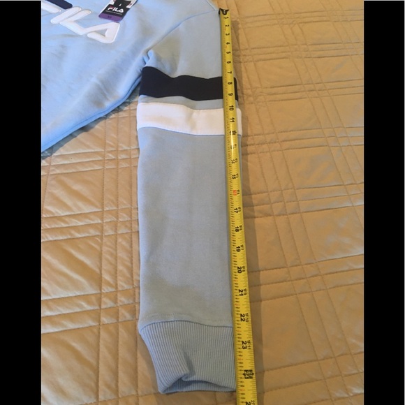 Women’s Fila Sweatshirt with Graphics Size XS - Picture 6 of 8